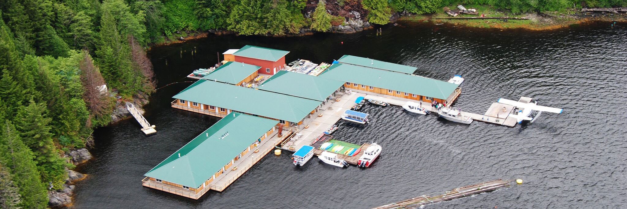 Knight Inlet Lodge luchtfoto