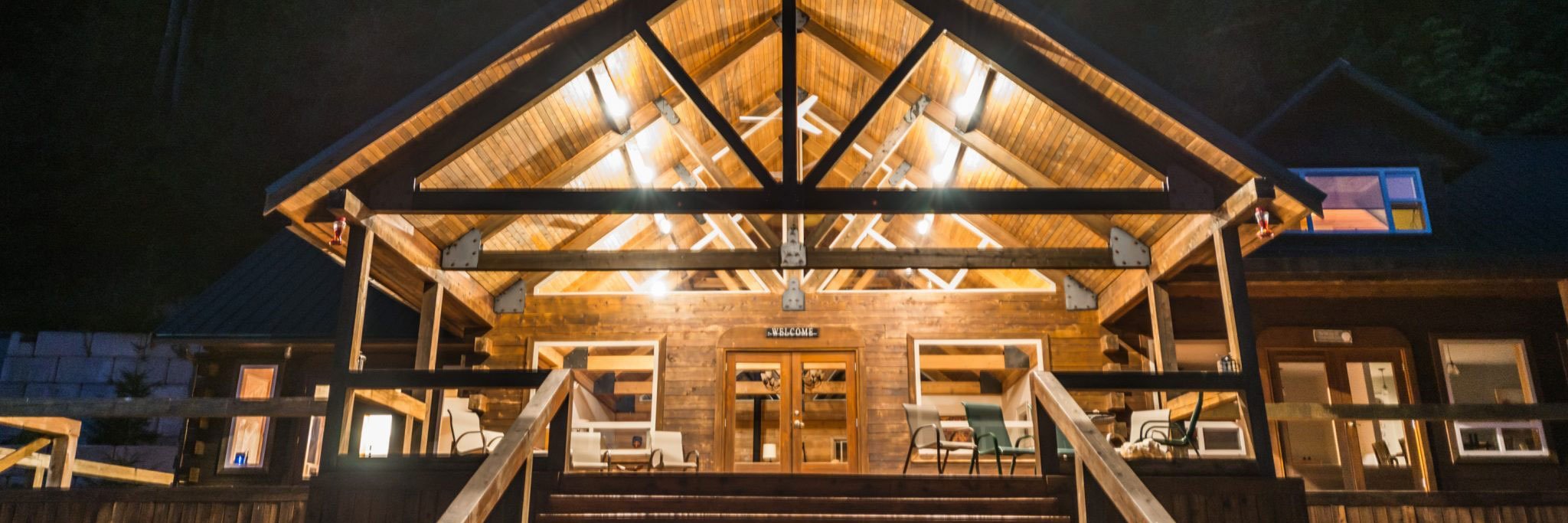 Homfray Lodge entree