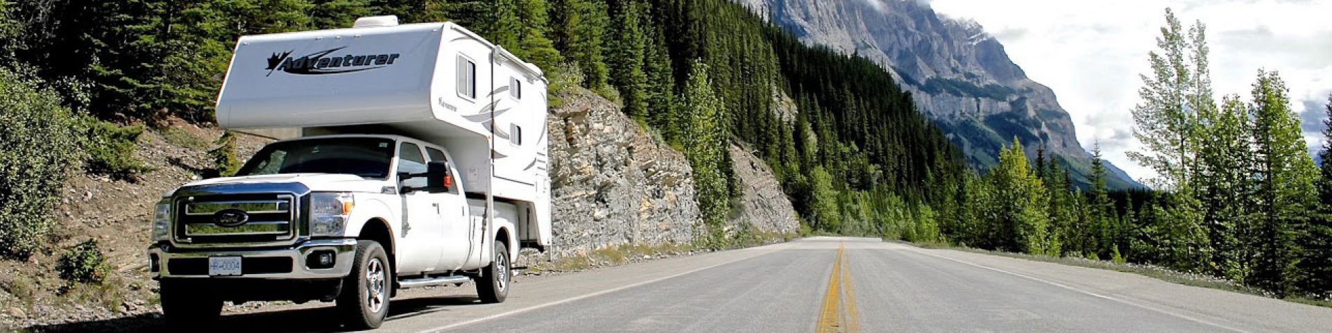 Truck camper highway 4:1 banner
